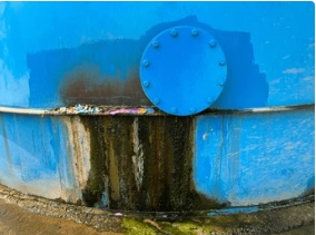  تسريب المياه خزان